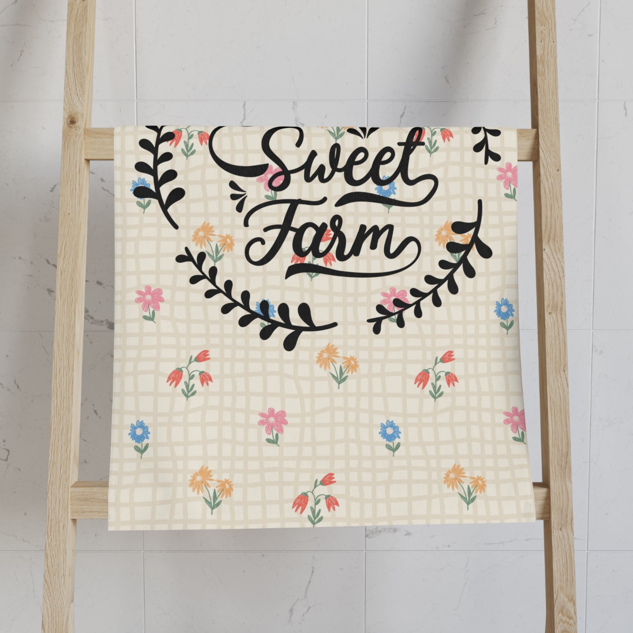 Farm Sweet Farm Hand Towel | Floral Wreath, Country Kitchen, Cottagecore